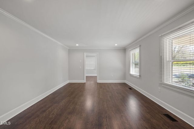 1025 Lakeside Drive, Durham, NC 27712