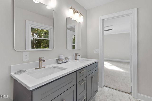 1025 Lakeside Drive, Durham, NC 27712