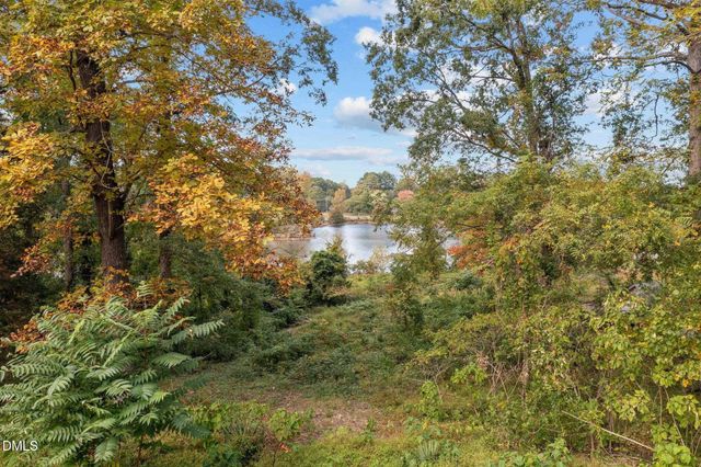 1025 Lakeside Drive, Durham, NC 27712