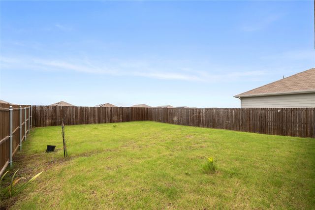5646 Bristle Leaf Drive, Princeton, TX 75407