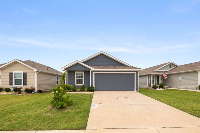 5646 Bristle Leaf Drive, Princeton, TX 75407