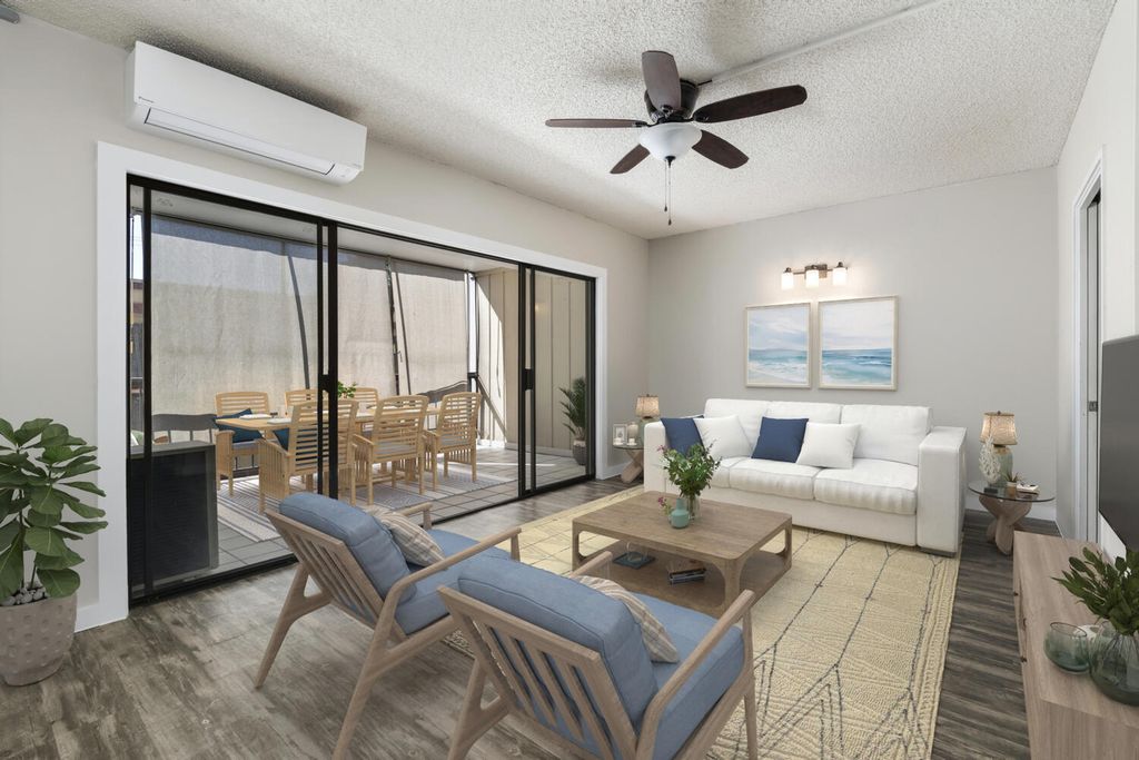 Image 1 of property listing at 75-5719 ALII DR, #102, Kailua-kona, HI 96740