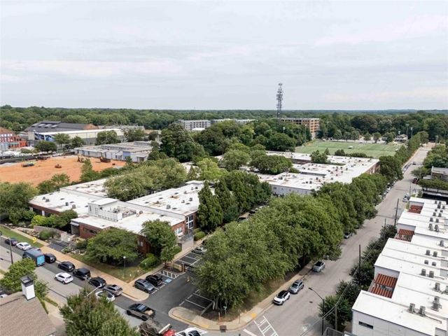 195 Arizona Ave NE 107, Atlanta, GA 30307
