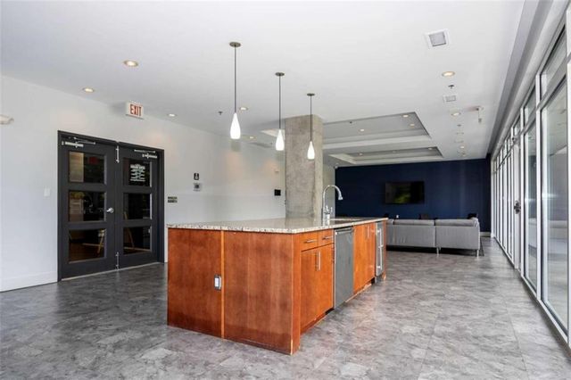 195 Arizona Ave NE 107, Atlanta, GA 30307