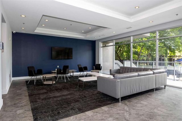 195 Arizona Ave NE 107, Atlanta, GA 30307