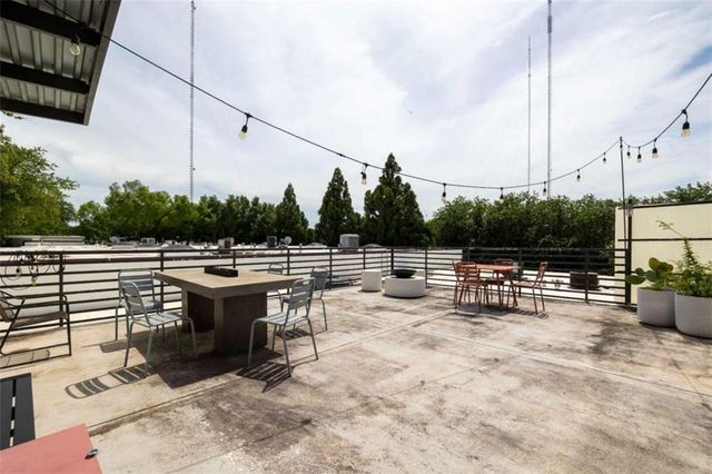 195 Arizona Ave NE 107, Atlanta, GA 30307