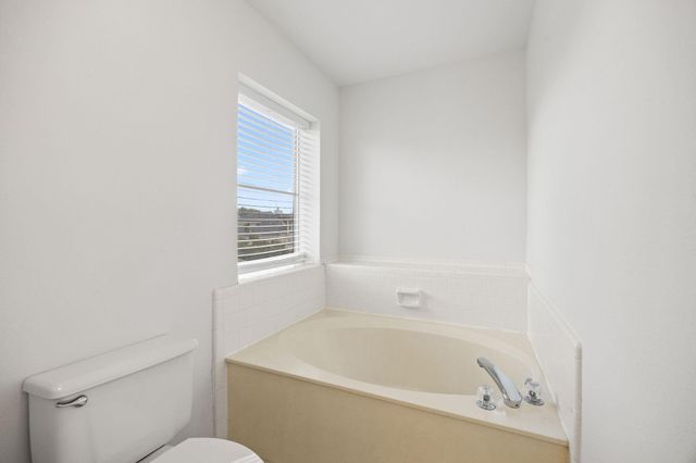 211 Aberdeen Street, Stafford, TX 77477