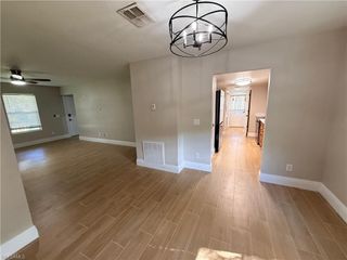 4934 Cortez CIR, Naples, FL 34112