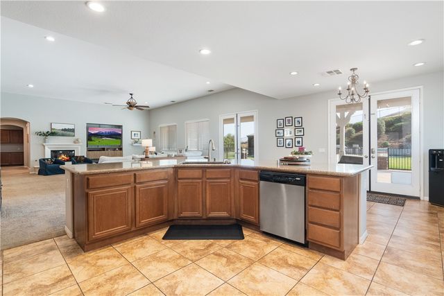 4714 Laurel Ridge, Jurupa Valley, CA 92509