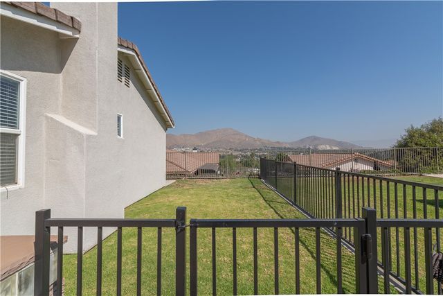 4714 Laurel Ridge, Jurupa Valley, CA 92509