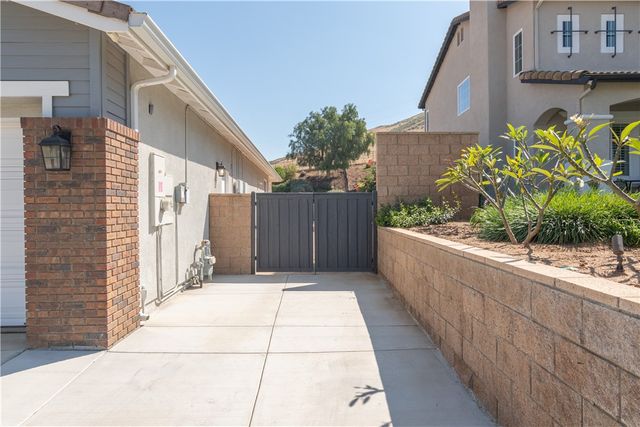 4714 Laurel Ridge, Jurupa Valley, CA 92509