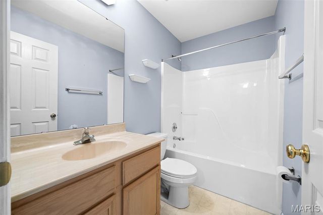 1119 Big Sky Drive, Fenton, MO 63026