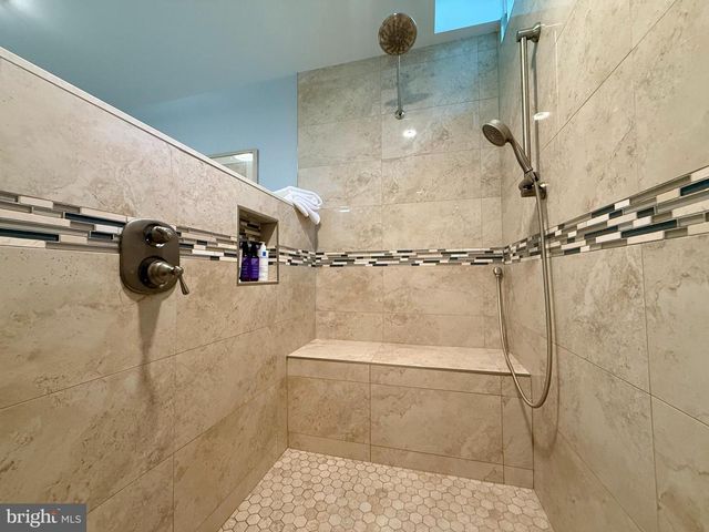 226 ARK RD, Mount Laurel, NJ 08054