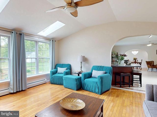 226 ARK RD, Mount Laurel, NJ 08054