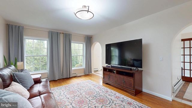 226 ARK RD, Mount Laurel, NJ 08054