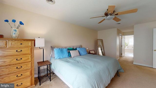 226 ARK RD, Mount Laurel, NJ 08054
