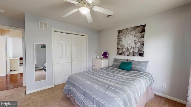 226 ARK RD, Mount Laurel, NJ 08054