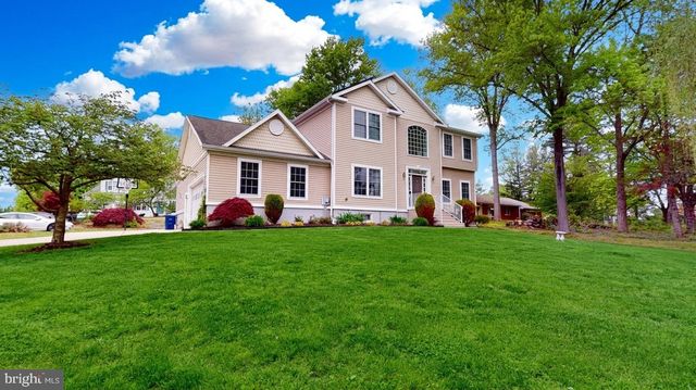 226 ARK RD, Mount Laurel, NJ 08054