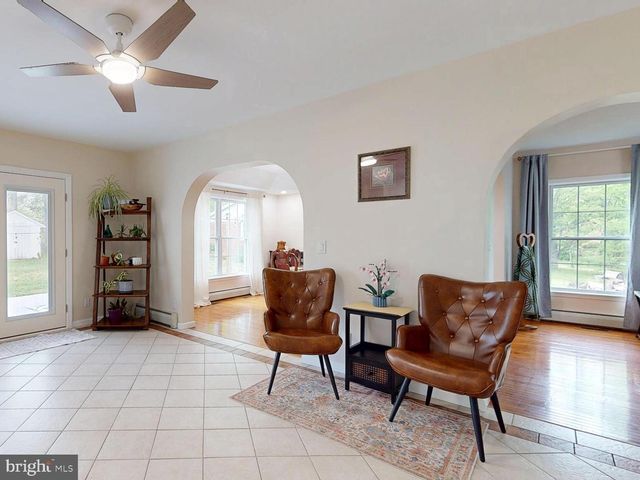 226 ARK RD, Mount Laurel, NJ 08054