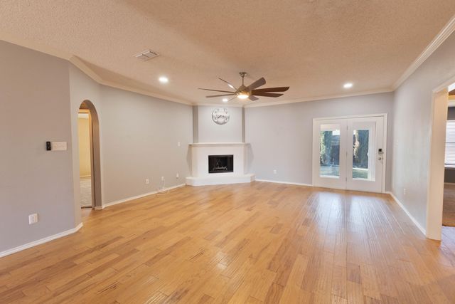 5917 88th Place, Lubbock, TX 79424