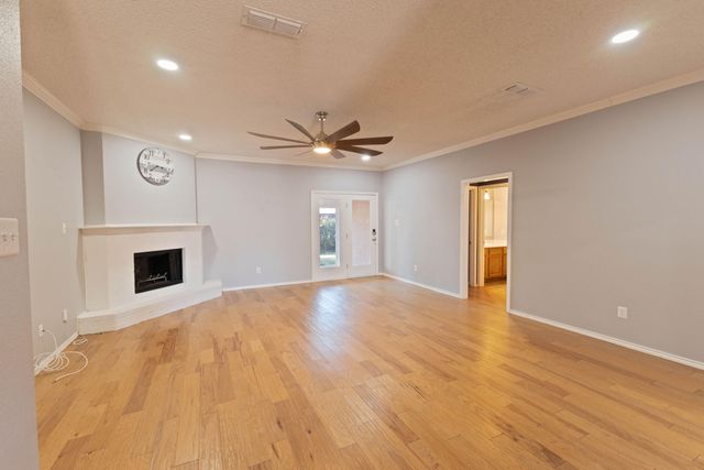 5917 88th Place, Lubbock, TX 79424