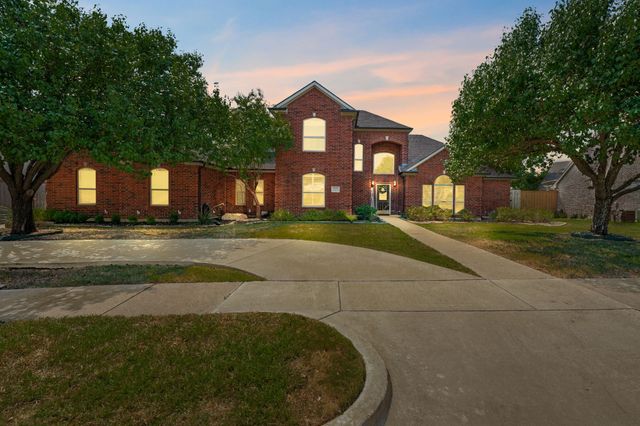 1907 Clearview Drive, Ennis, TX 75119