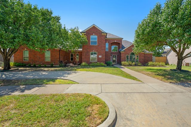 1907 Clearview Drive, Ennis, TX 75119