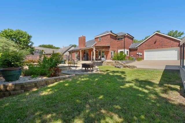 1907 Clearview Drive, Ennis, TX 75119