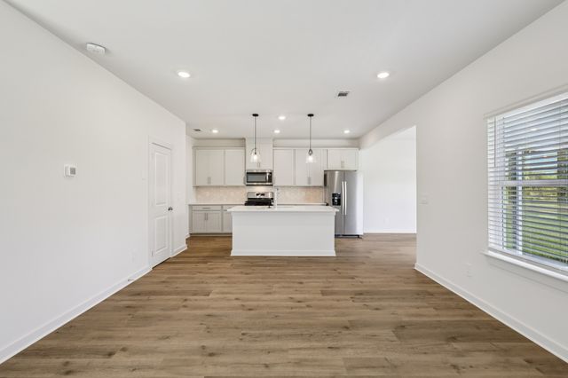 1509 Bear Branch Trce, Columbia, TN 38401