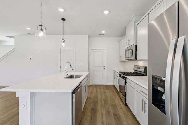 1509 Bear Branch Trce, Columbia, TN 38401