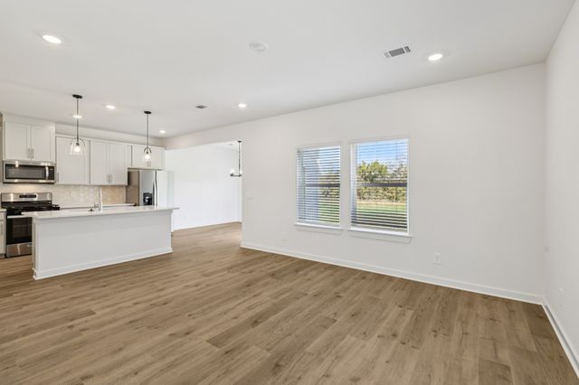 1509 Bear Branch Trce, Columbia, TN 38401