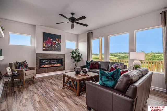 6046 N 183 Avenue, Elkhorn, NE 68022