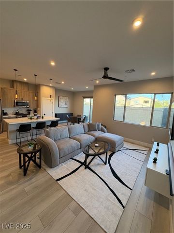 2659 Chance Canyon Street, Henderson, NV 89044