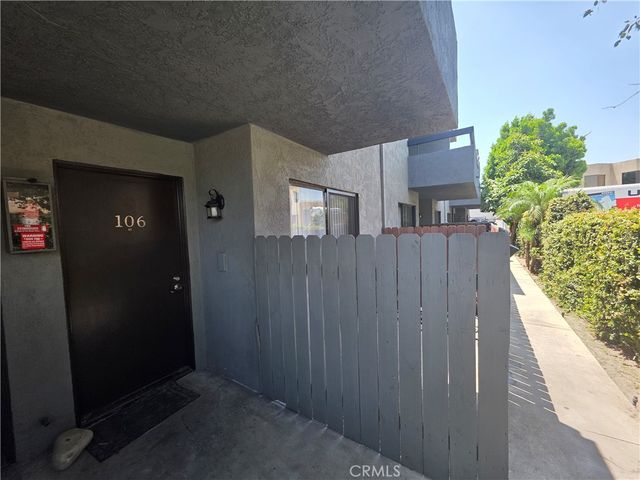 6911 Woodley 106, Van Nuys, CA 91406