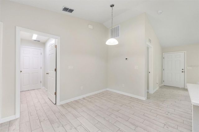 94 DOGWOOD DRIVE LOOP, Ocala, FL 34472