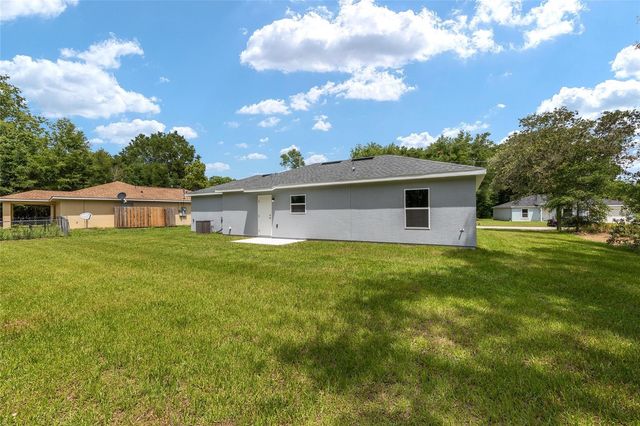 94 DOGWOOD DRIVE LOOP, Ocala, FL 34472