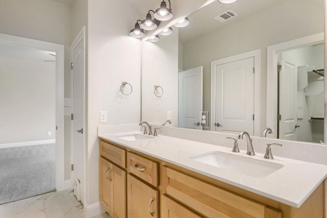 2605 Sam Bass RD 3, Round Rock, TX 78681
