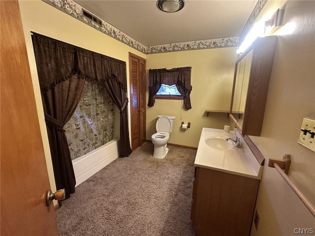 722 w court, Rome, NY 13440