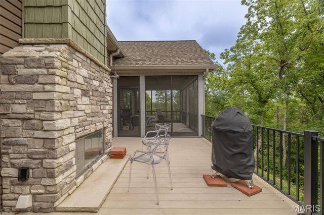 2740 Tyrol View Court, Innsbrook, MO 63390