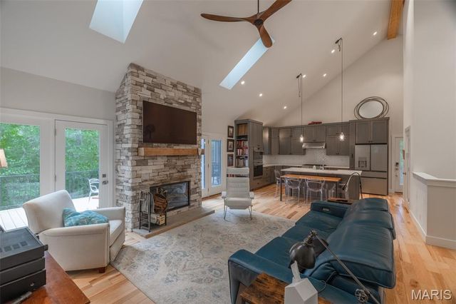 2740 Tyrol View Court, Innsbrook, MO 63390