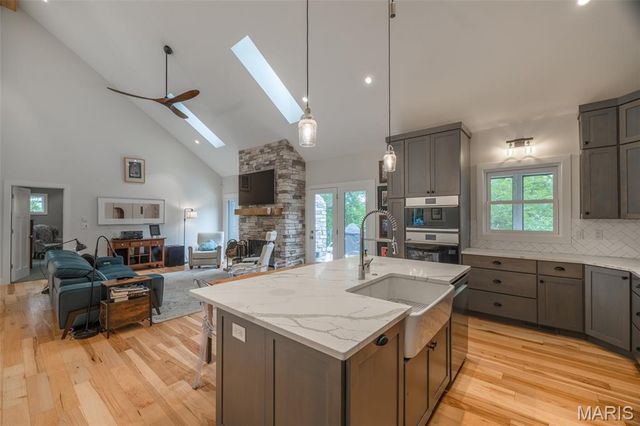 2740 Tyrol View Court, Innsbrook, MO 63390