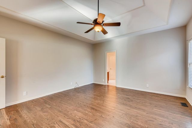 8449 Indian Hills Dr, Nashville, TN 37221