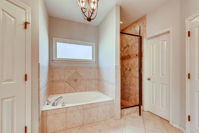 8449 Indian Hills Dr, Nashville, TN 37221