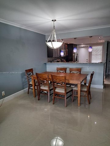 3150 N Palm Aire Dr 905, Pompano Beach, FL 33069