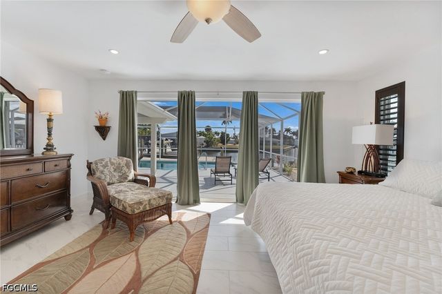 9 Fairview BLVD, Fort Myers Beach, FL 33931