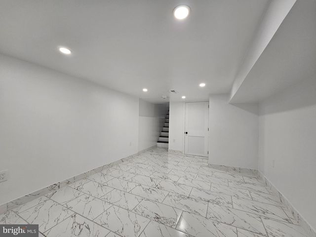 1835 N GRATZ ST, Philadelphia, PA 19121