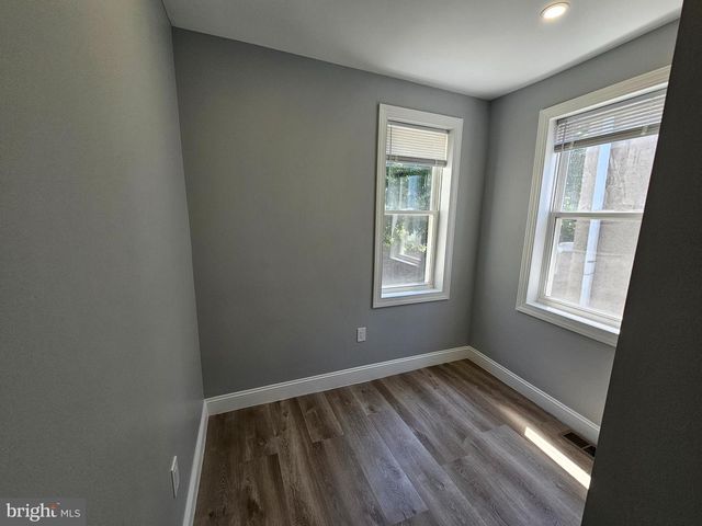 1835 N GRATZ ST, Philadelphia, PA 19121