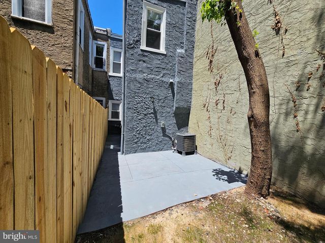 1835 N GRATZ ST, Philadelphia, PA 19121