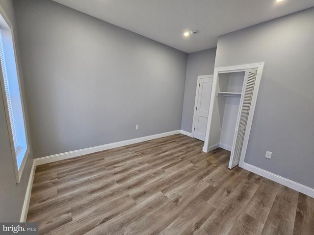 1835 N GRATZ ST, Philadelphia, PA 19121