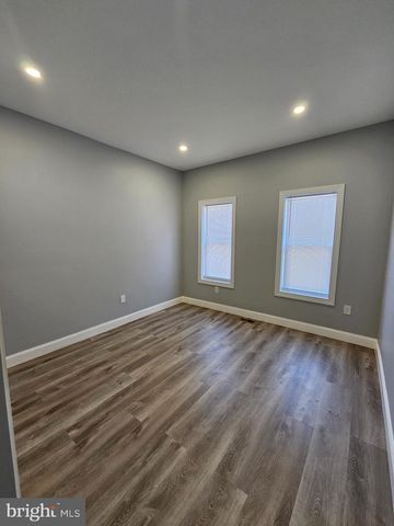 1835 N GRATZ ST, Philadelphia, PA 19121